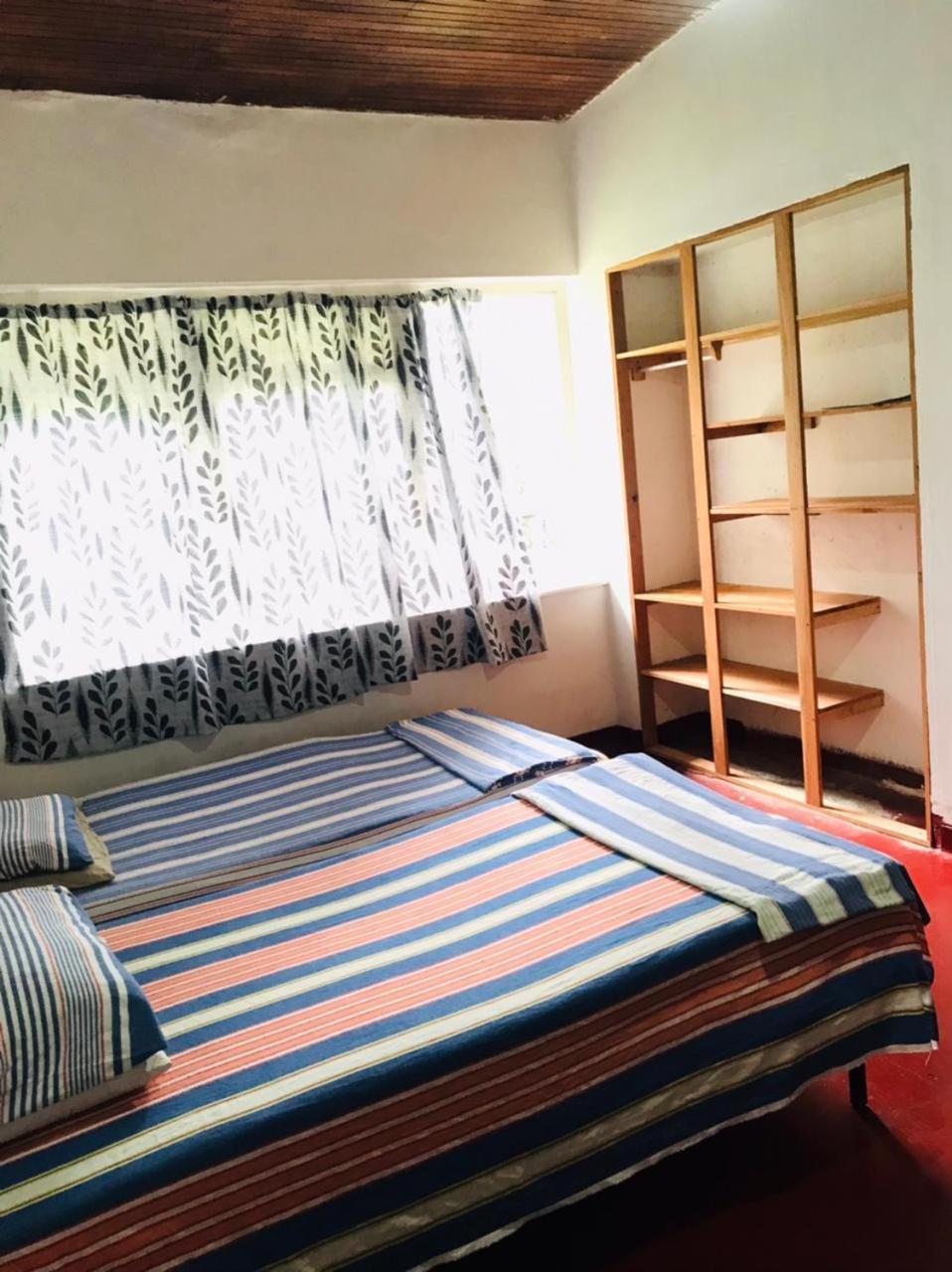 Country house No 06 Veediya Bandara Lane Bahirawakanda Kandy