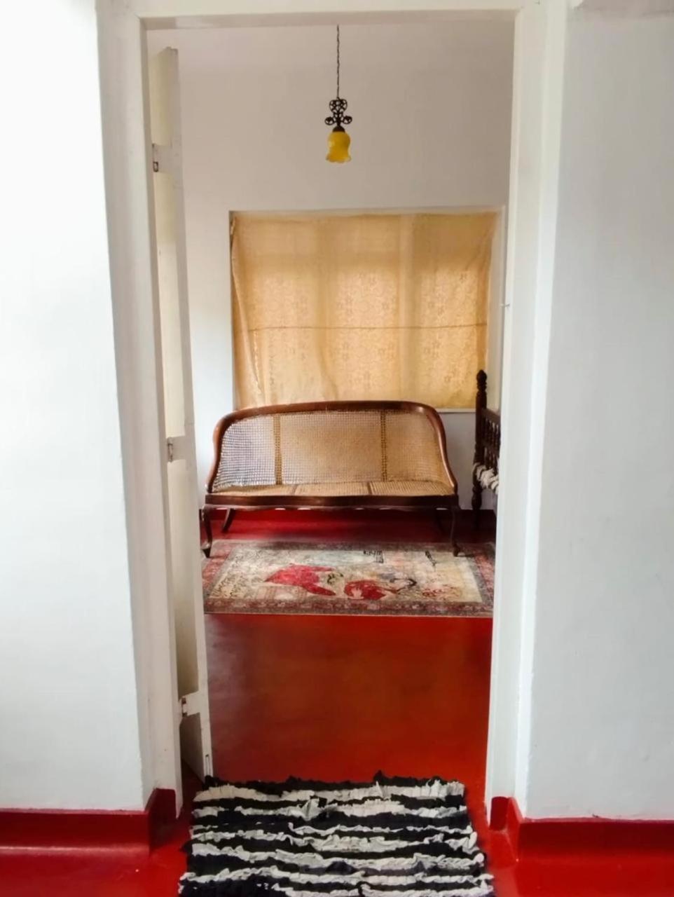 Country house No 06 Veediya Bandara Lane Bahirawakanda *