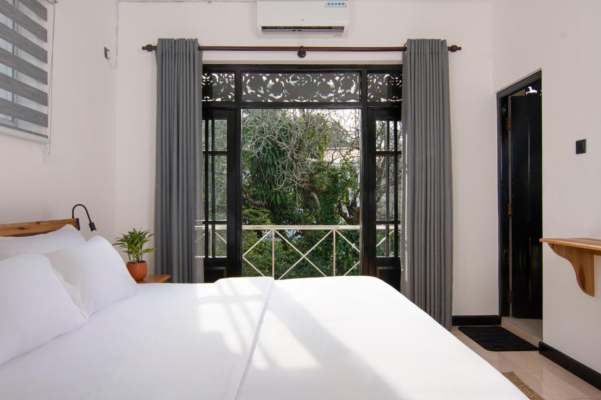 Hotel Bylake Kandy