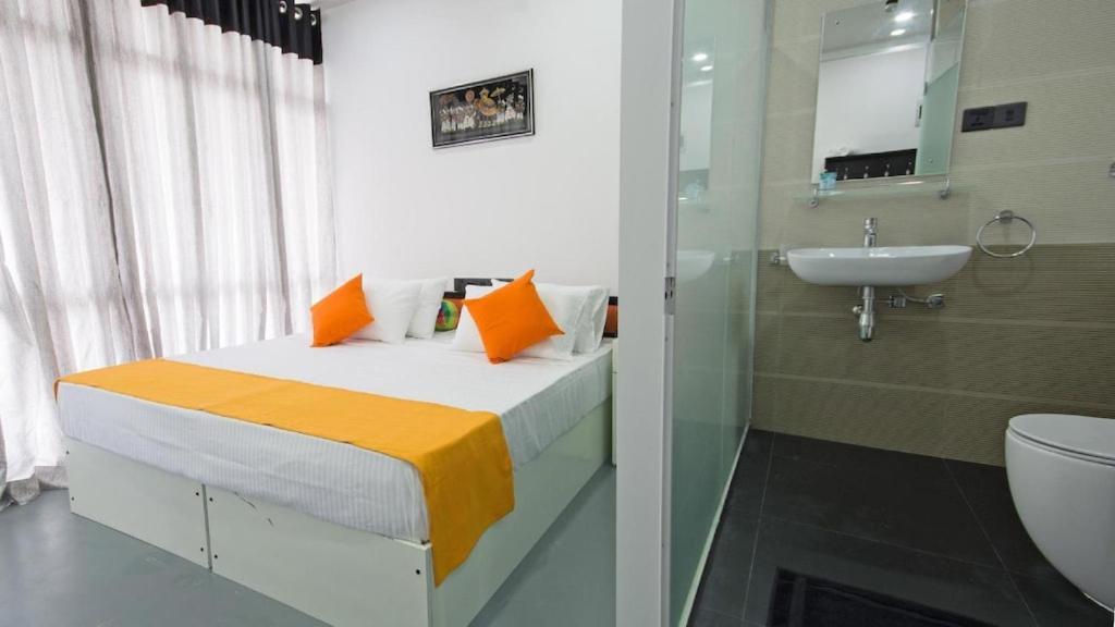 Avora Hotel