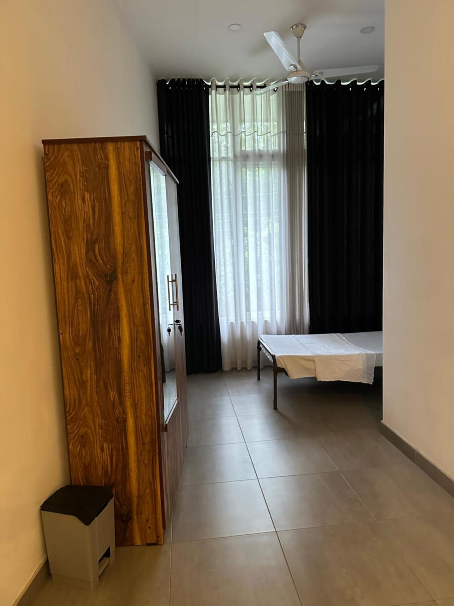 Guest house Varsity Kandy