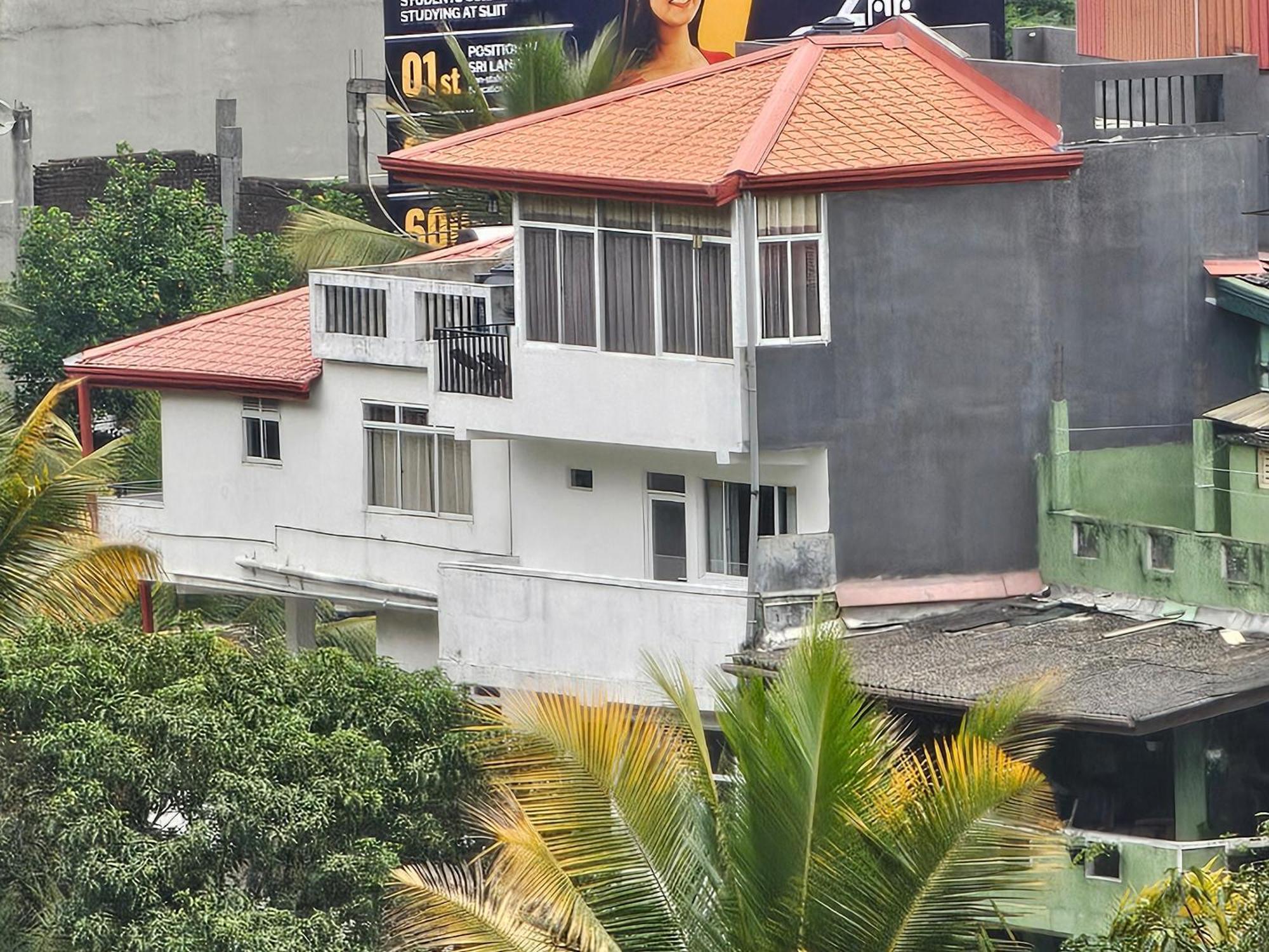 Kandy Home Homestay *