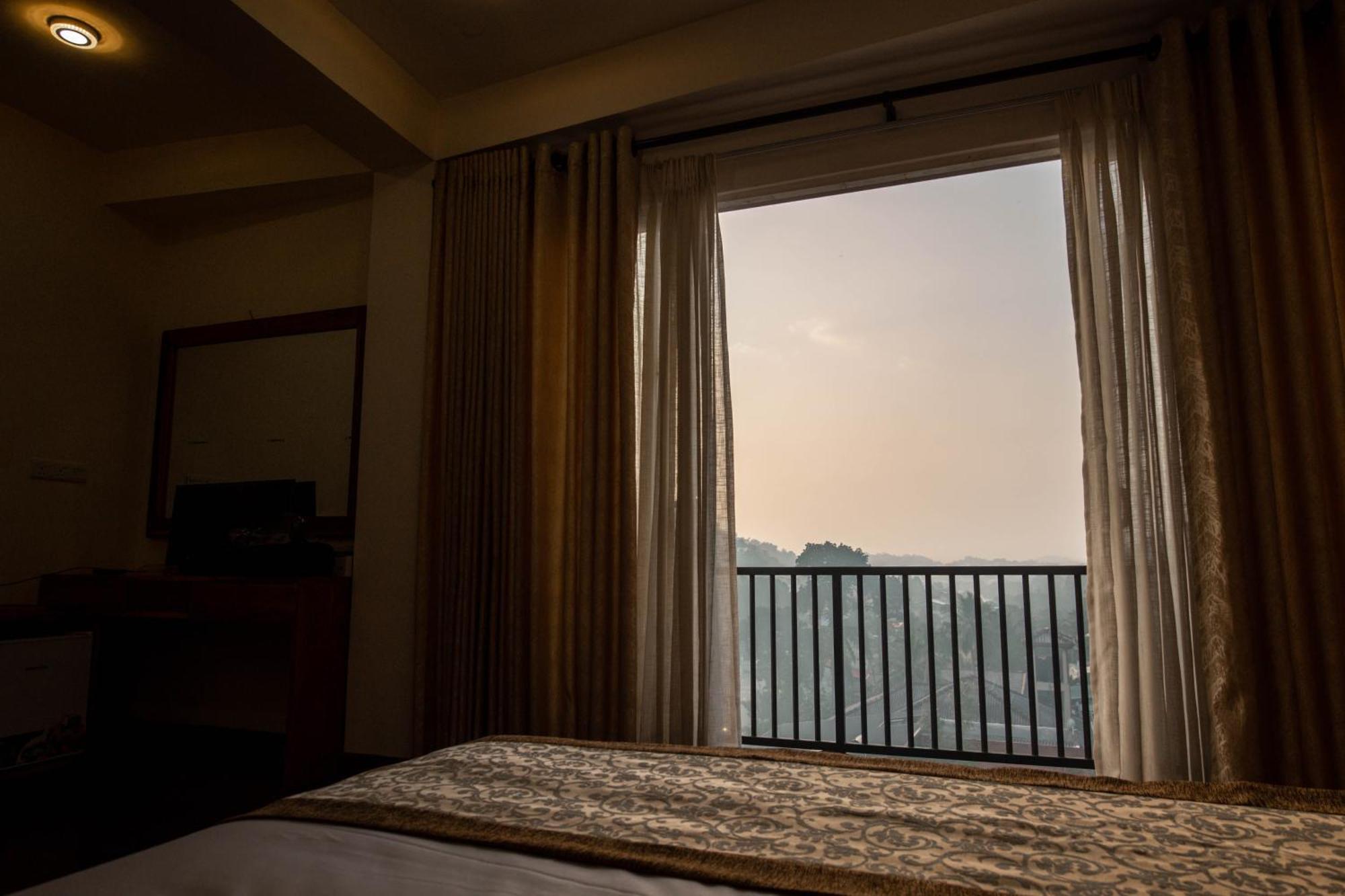 Hotel Manthra Leisure *