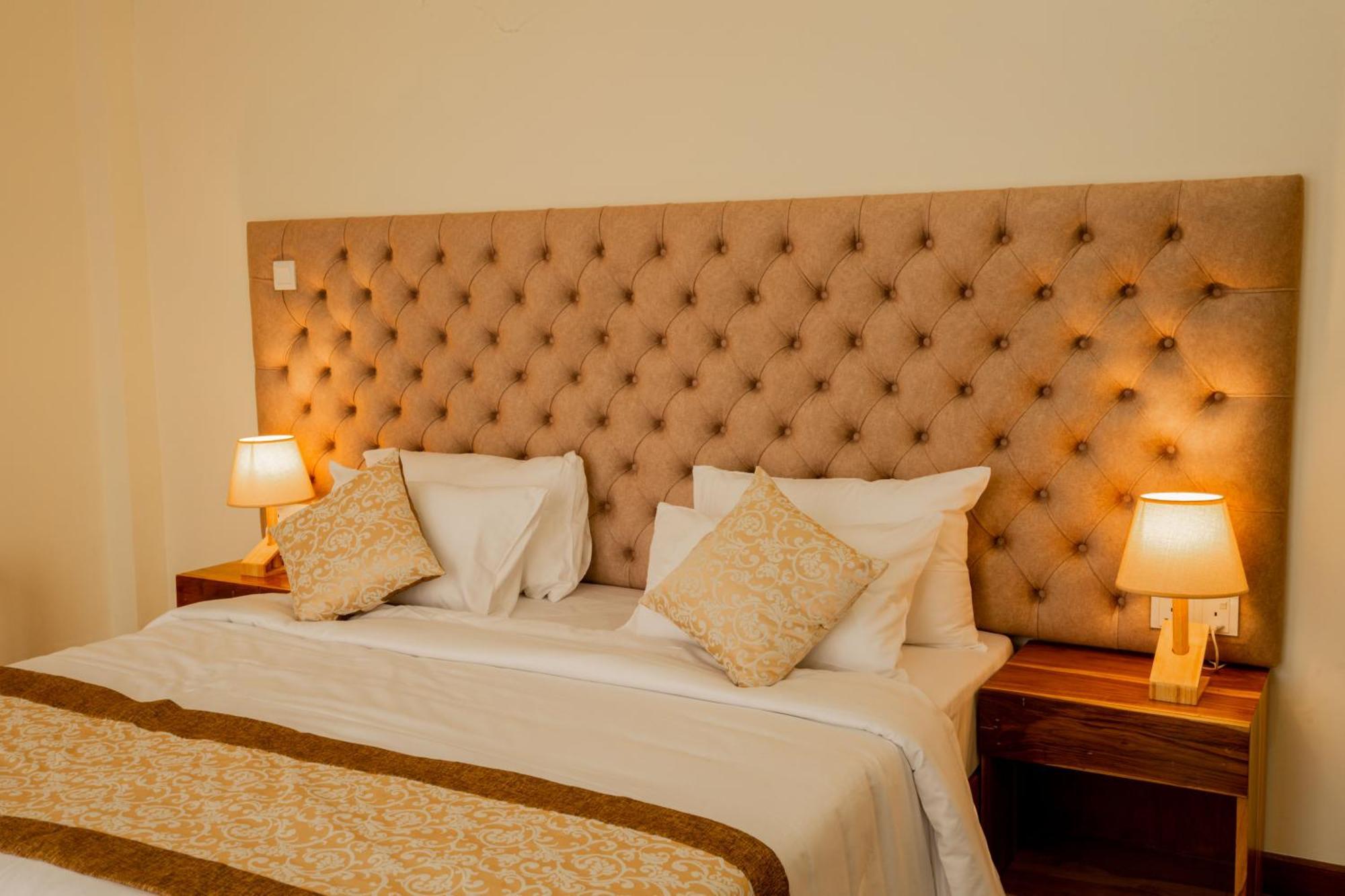 Manthra Leisure * Kandy