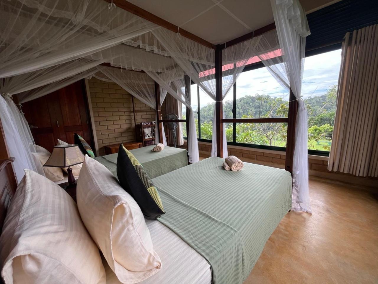 Lodge Sanatha Suwaya