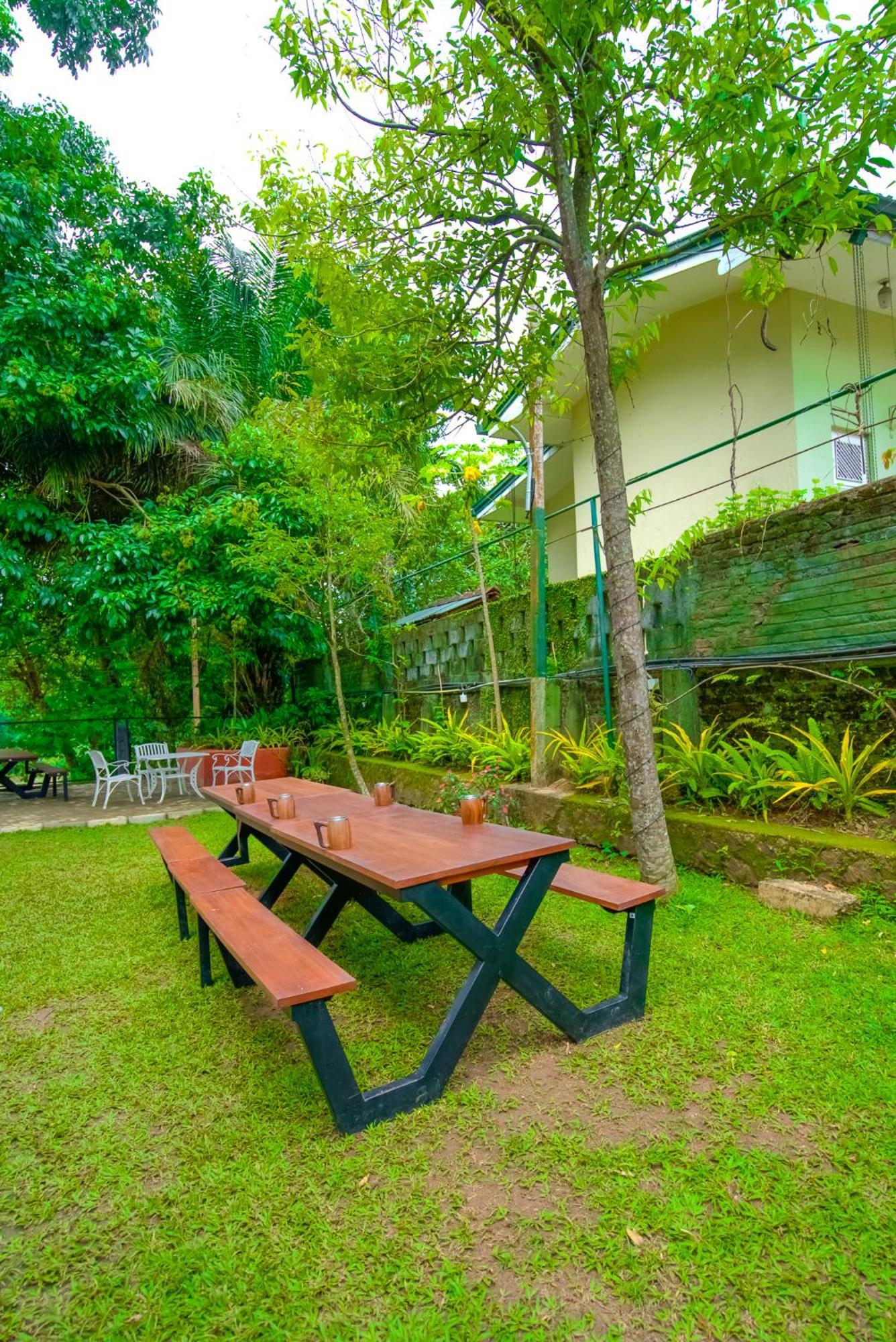 Water Front - 3*