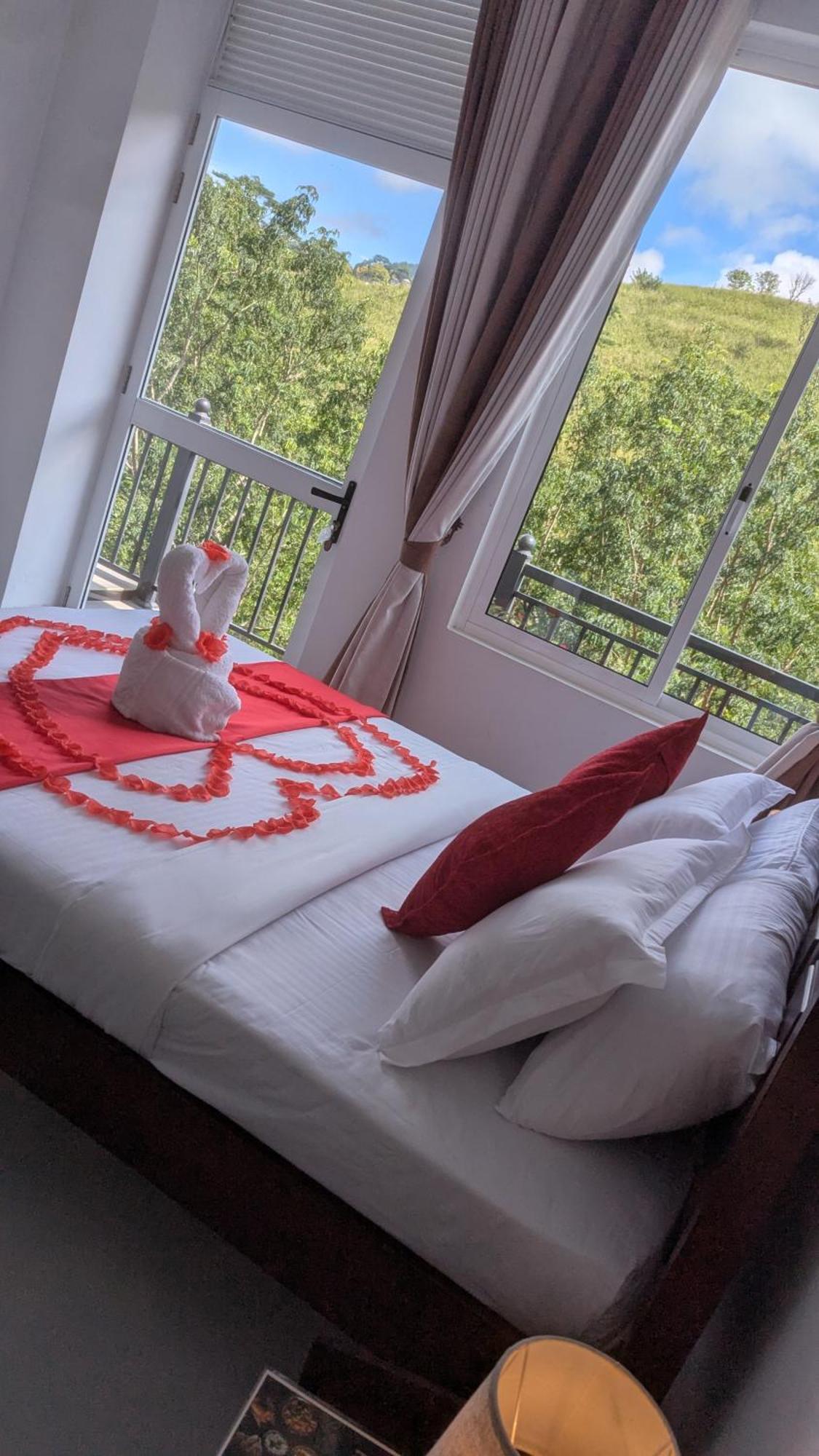 Alpine Breeze Bed & Breakfast