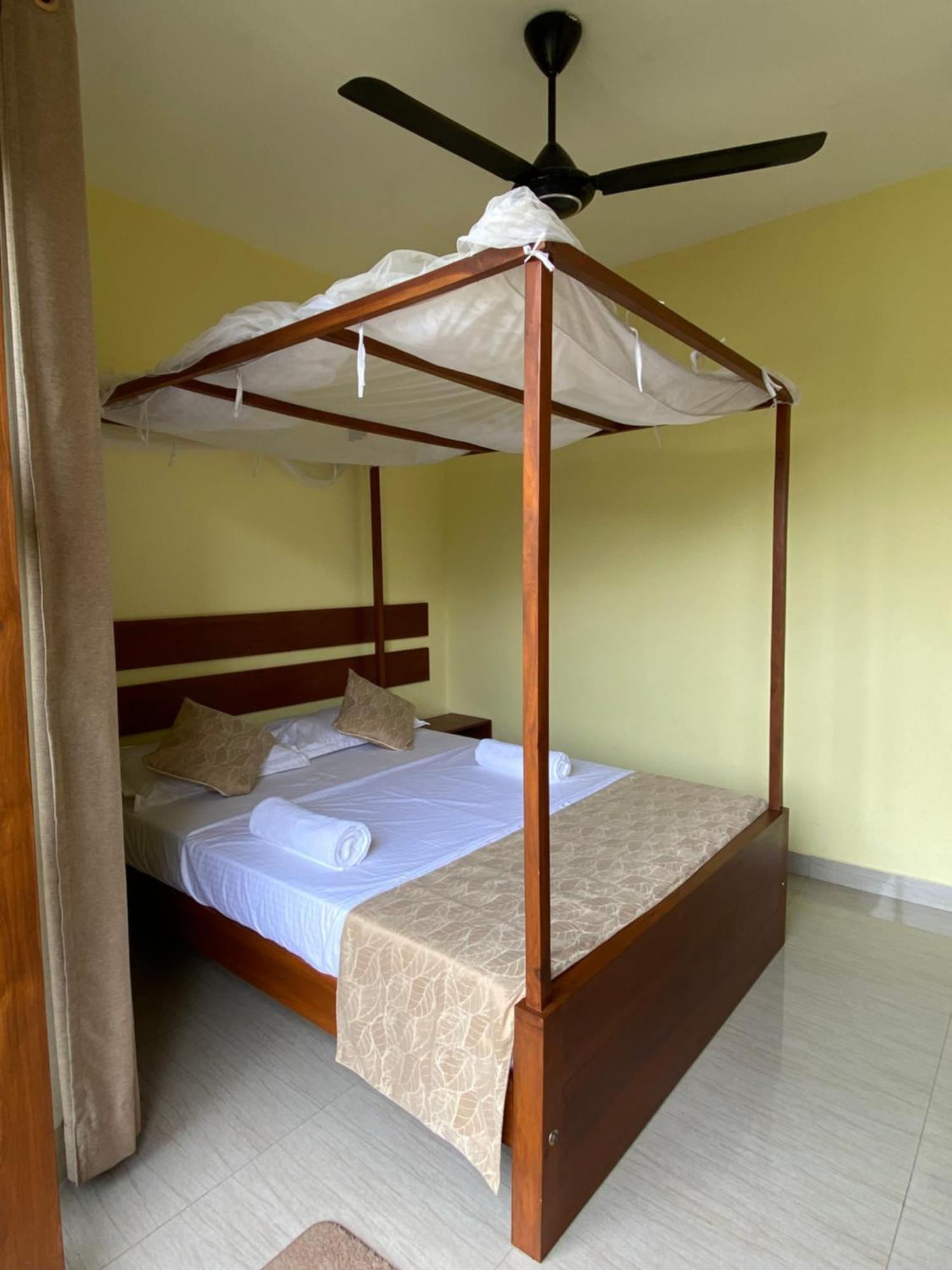 Inn Lotus