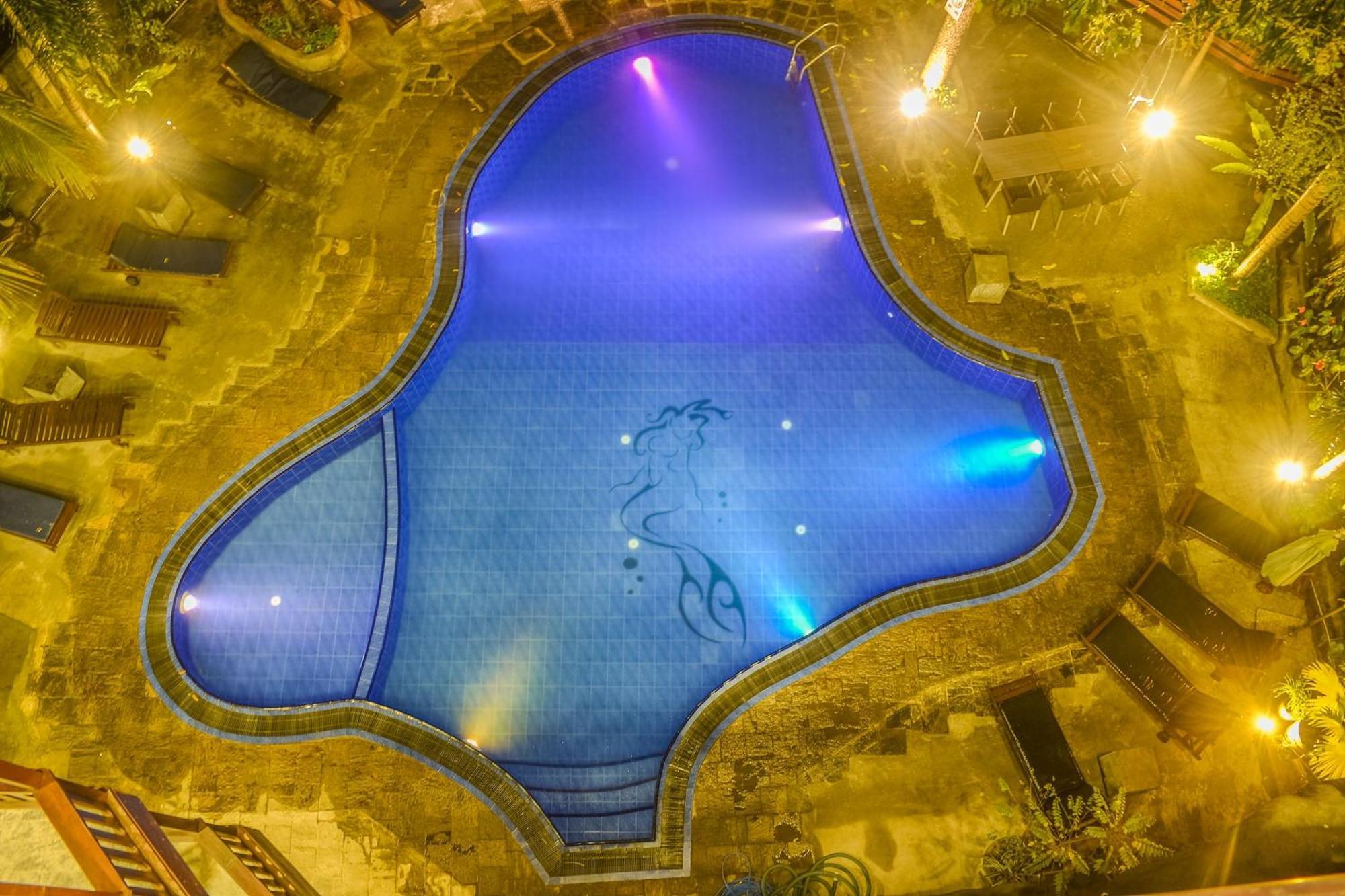Hotel Sizzlers Hub