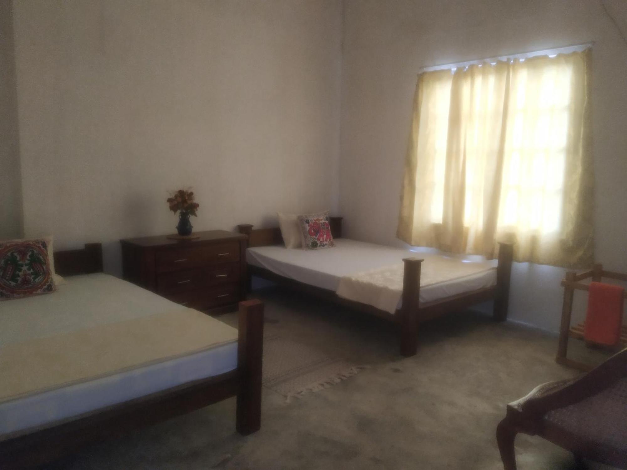 Barefoot Hostel Kandy