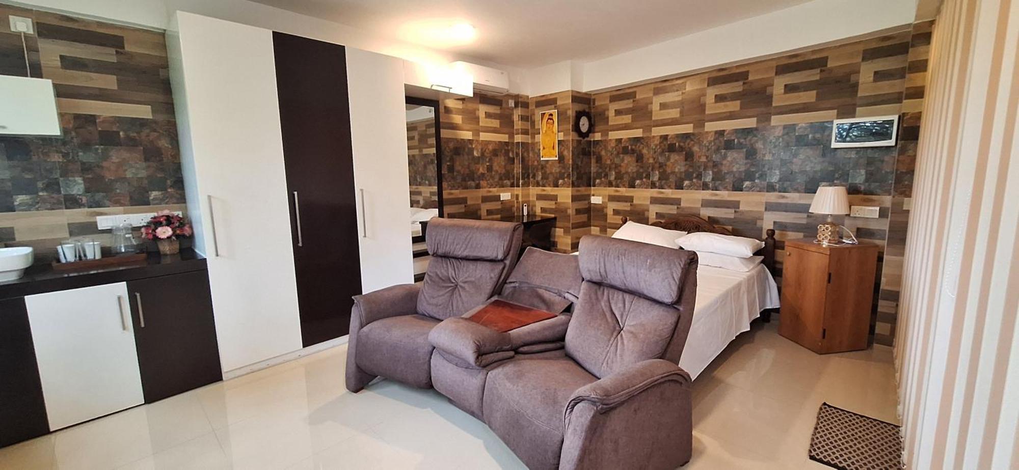 Malee Apartment