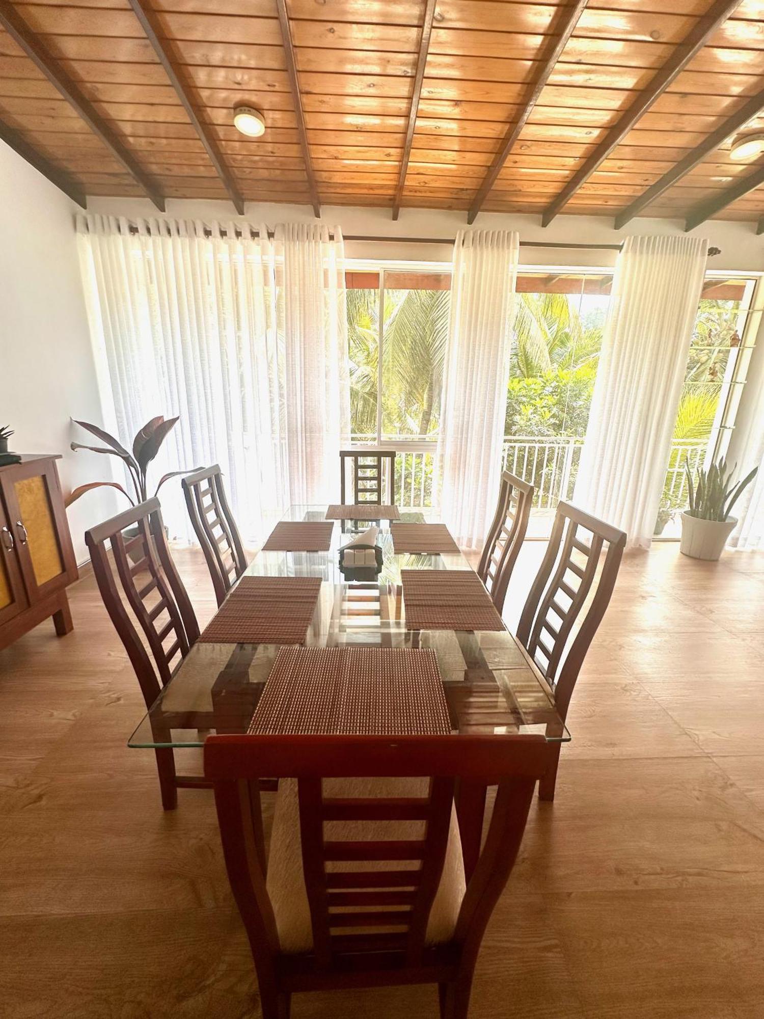 Guest house G7 Retreat *