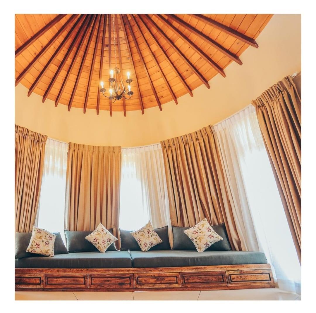 Villa The Manor Hanthana *