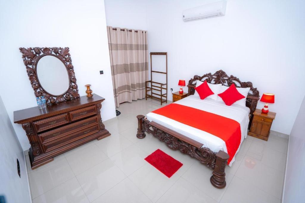 Hotel Grand Hill