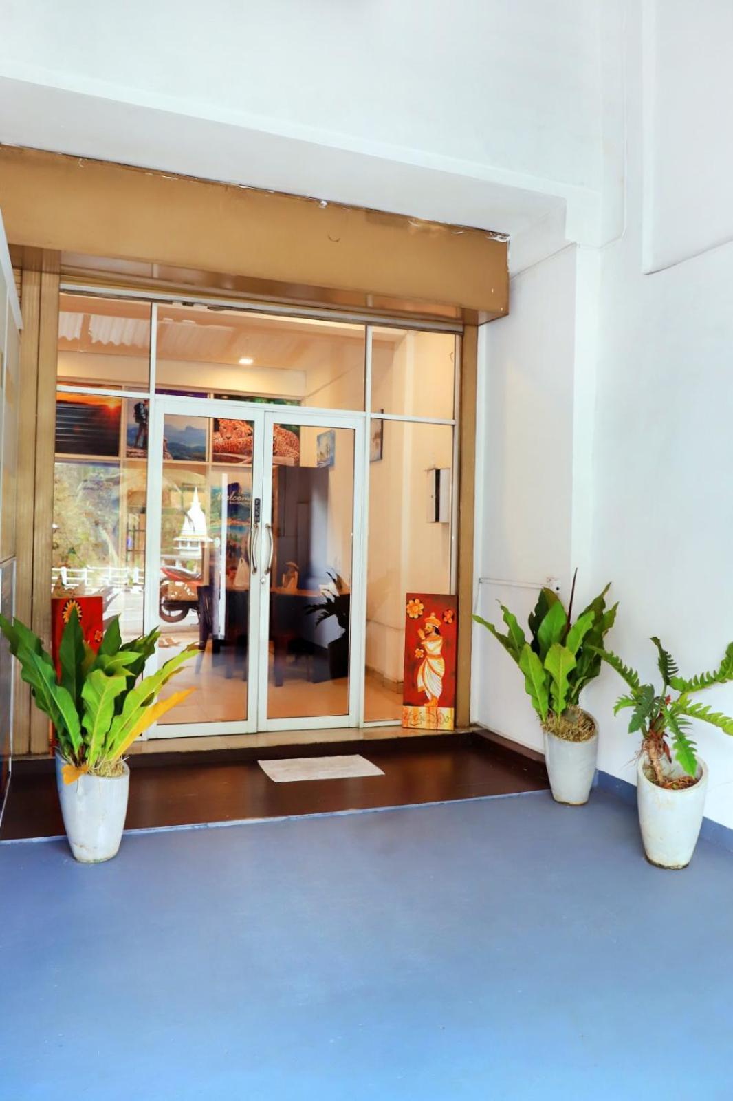 Hostel Avion