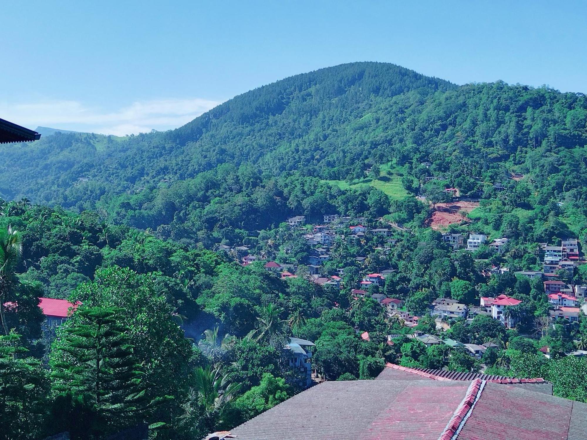 Mountain View * Kandy
