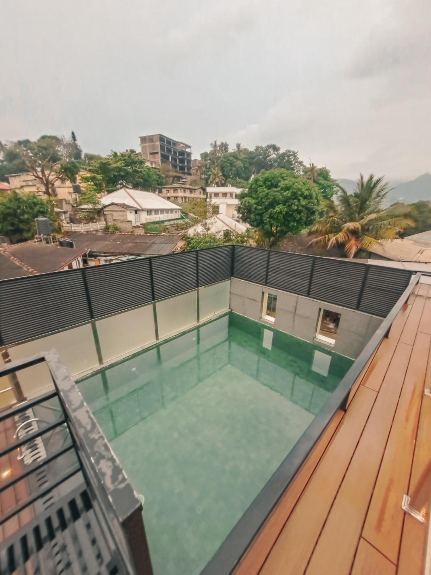 Hotel Lavendish Hills