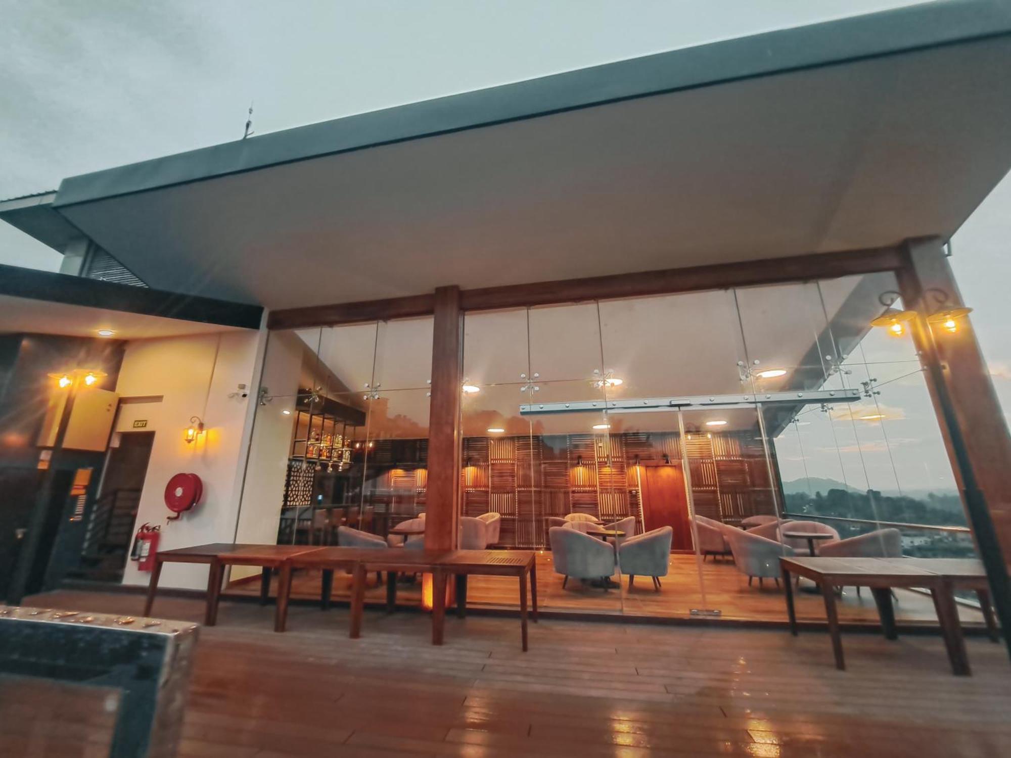 Hotel Lavendish Hills