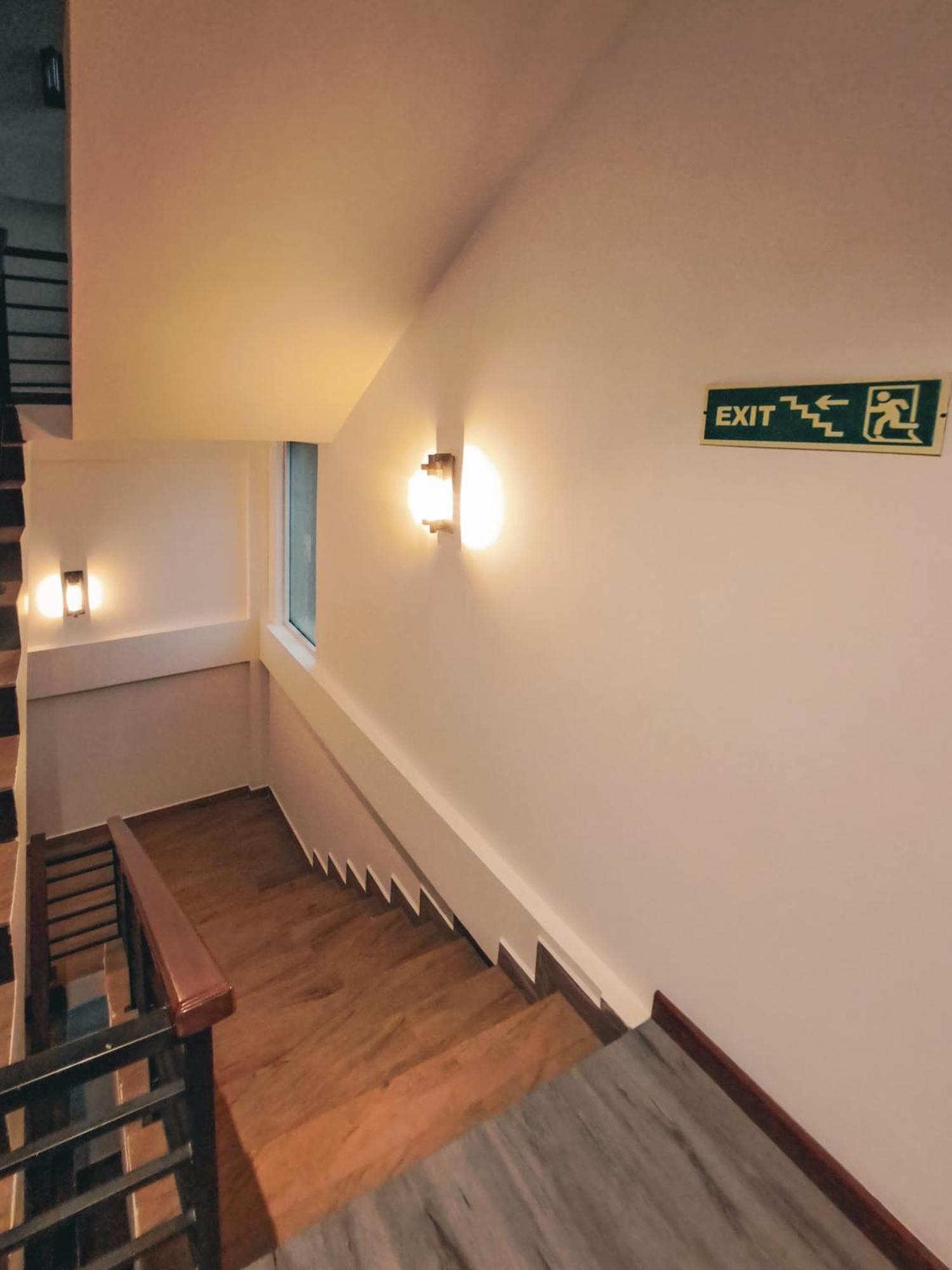 Hotel Lavendish Hills 4*