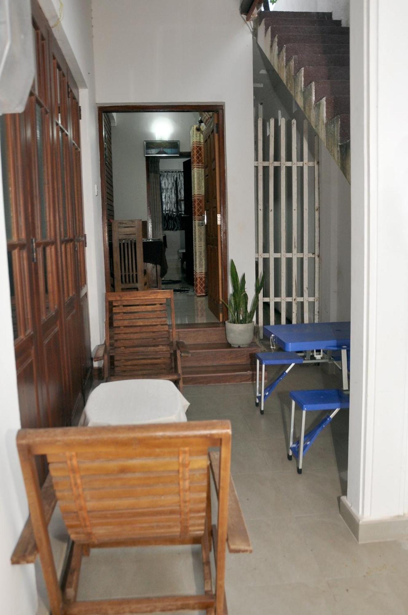 Hotel Golden Shower Kandy
