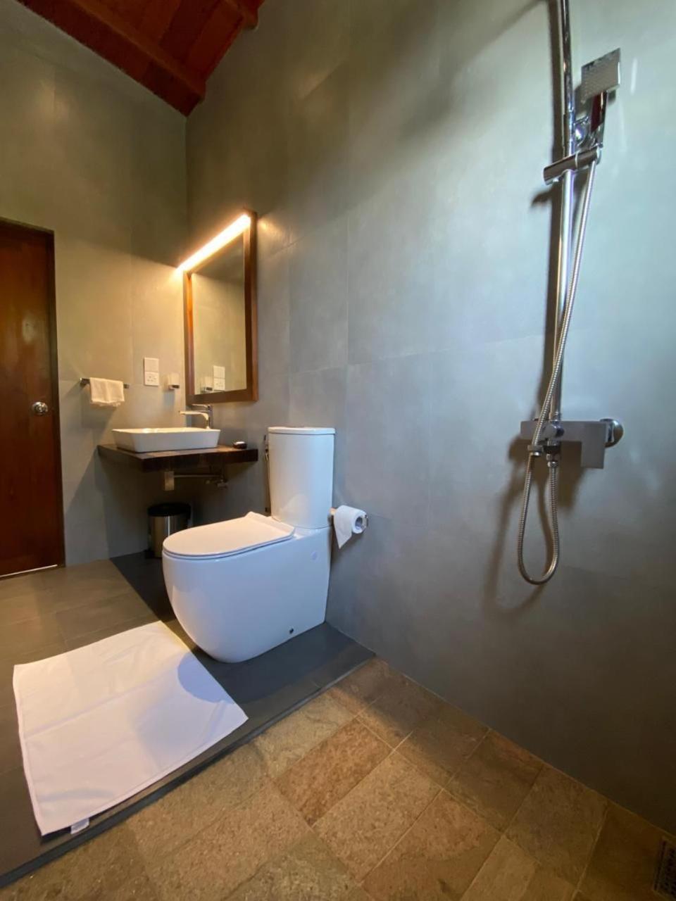 Hanthana Eco Hotel Kandy