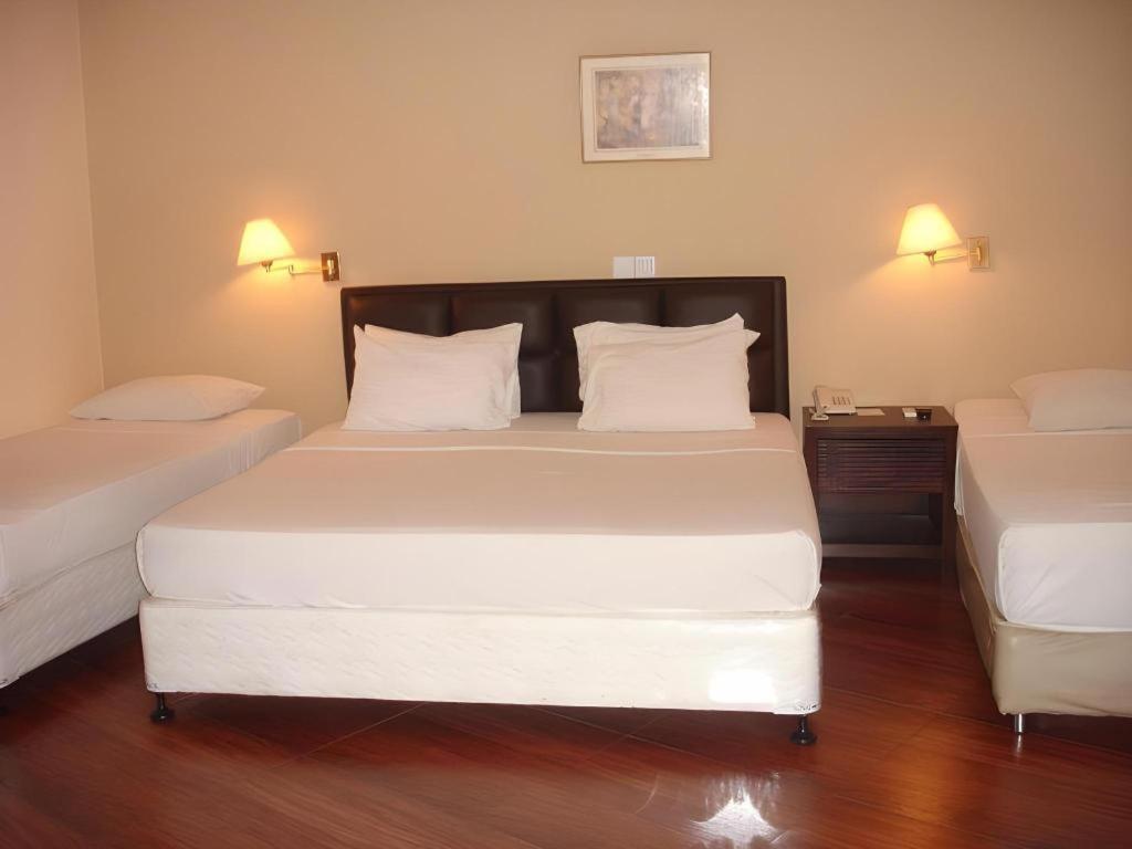 Hotel Devon 3*