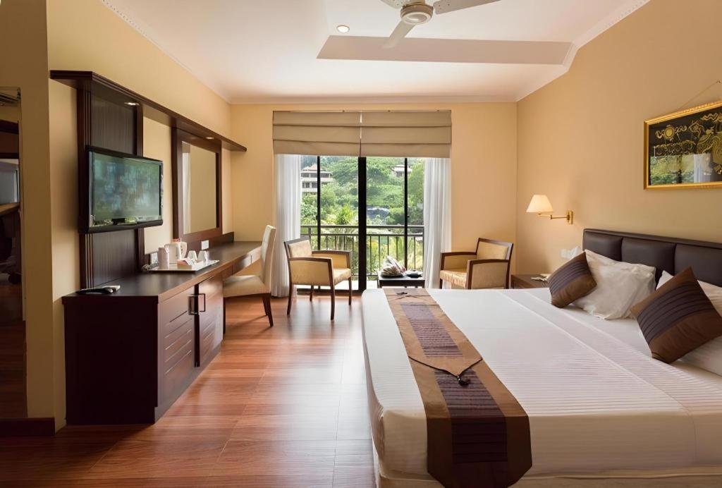 Hotel Devon 3*