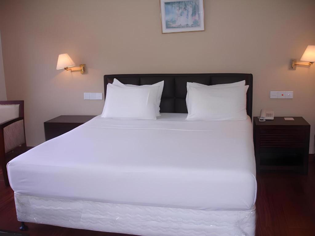 Devon Hotel