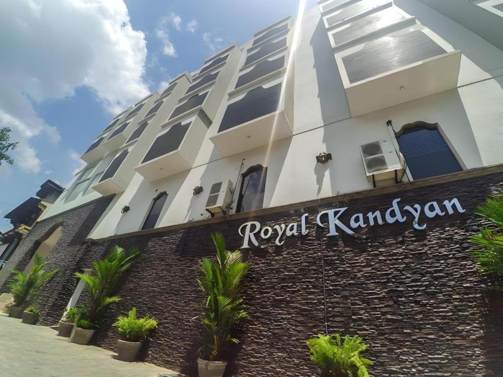 Royal Kandyan Kandy