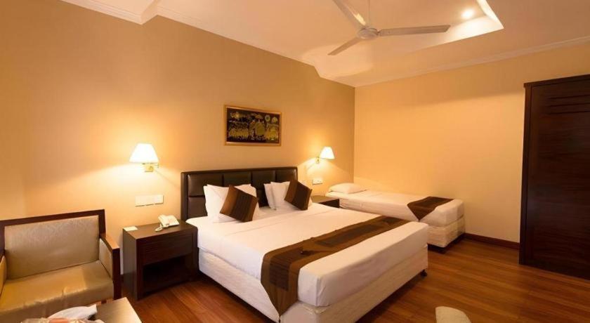 Hotel Devon 3*