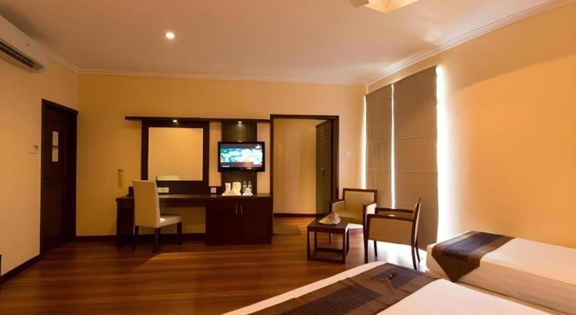 Devon 3* Kandy