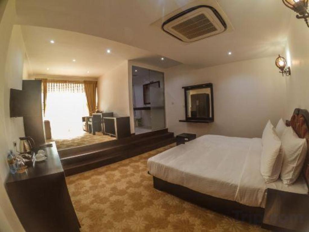Royal Kandyan 4* Kandy