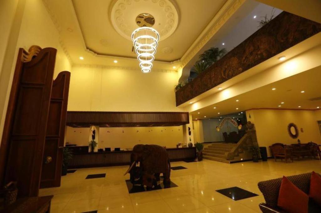 Hotel Royal Kandyan Kandy