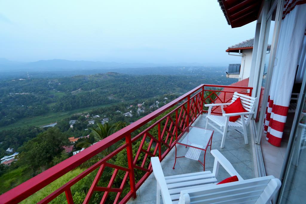 Homestay Redhill Kandy *