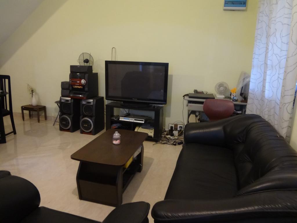 Birds Hill Homestay *