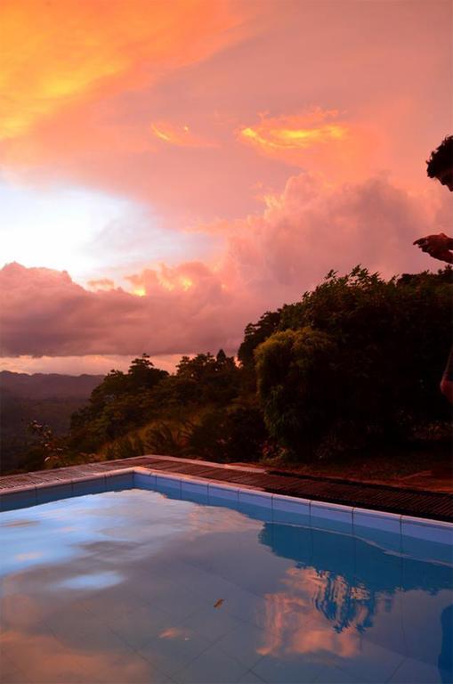 Hotel Sky Kandy