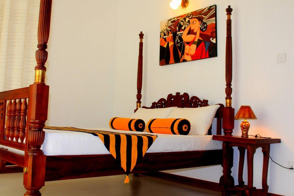 Hotel Sky Kandy