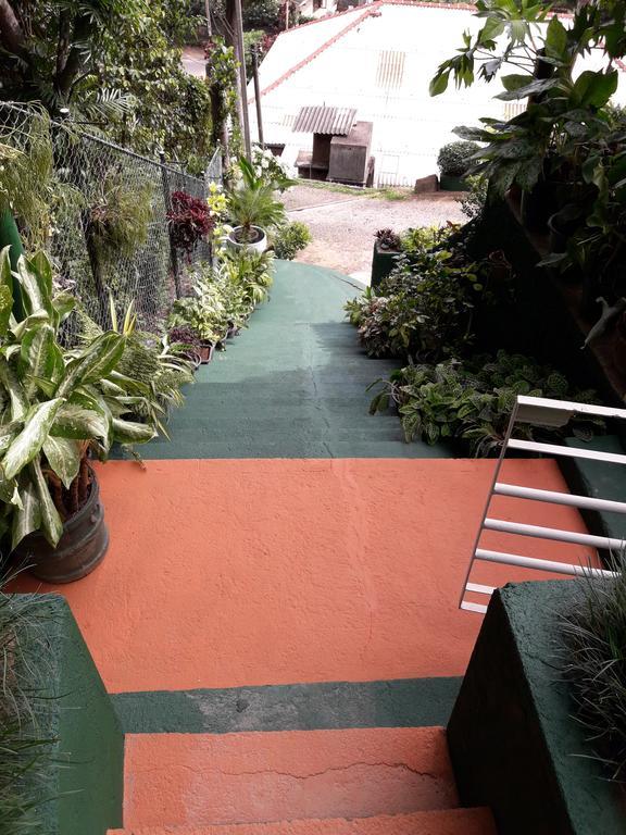 Marvel Hills * Kandy