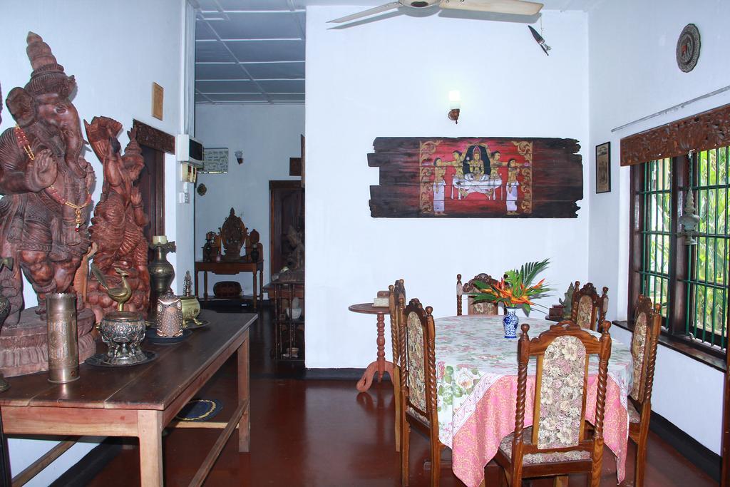 Traditional Kandyan House Homestay Kandy