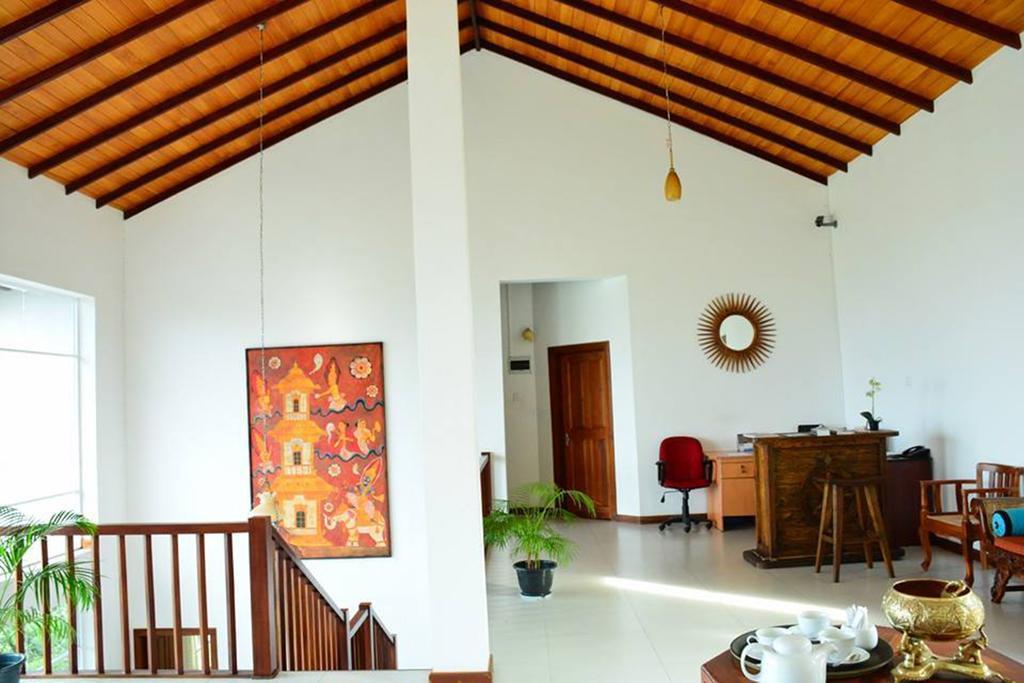 Sky Hotel Kandy