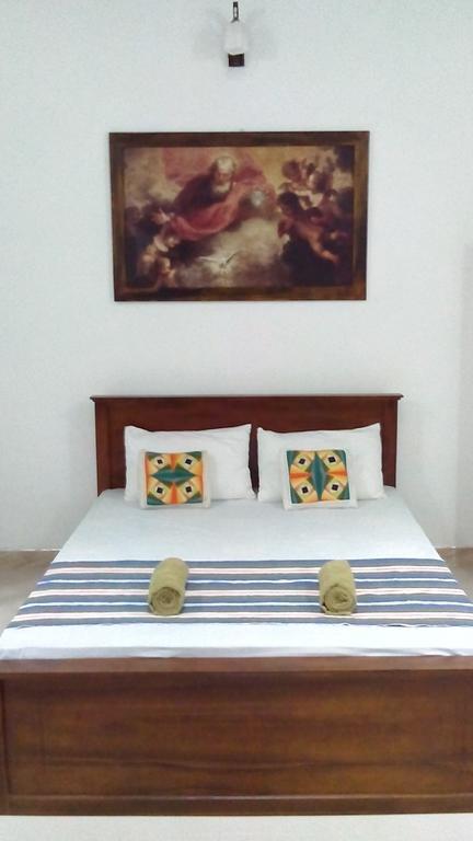 99 Guest house *