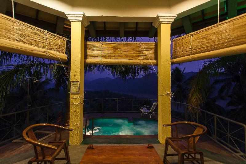 Albatross Boutique Hotel