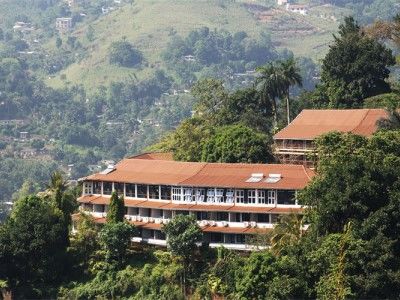 Hotel Hilltop 3*