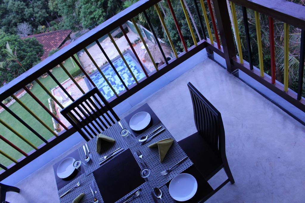 Hotel Kandyan 4*