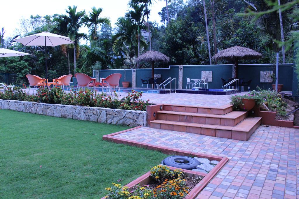 Hotel Kandyan