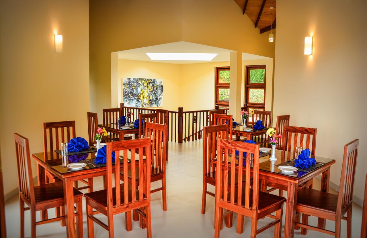 The Grand Hills Hotel 4*