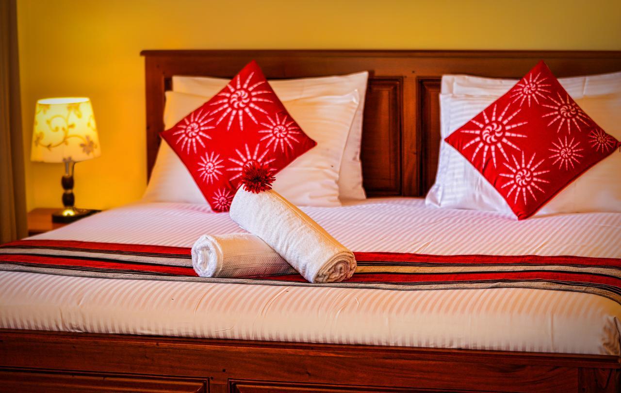 The Grand Hills Hotel 4*