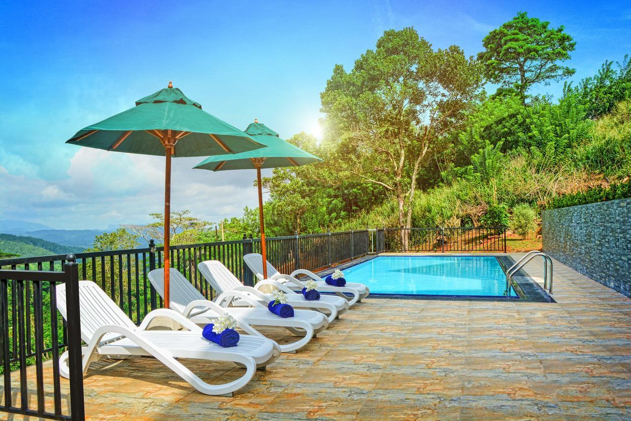 Hotel The Grand Hills 4*