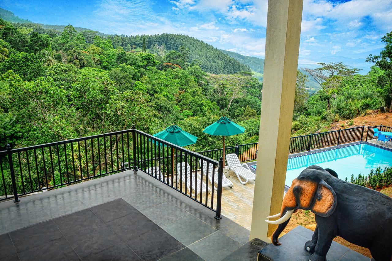 The Grand Hills Hotel 4*