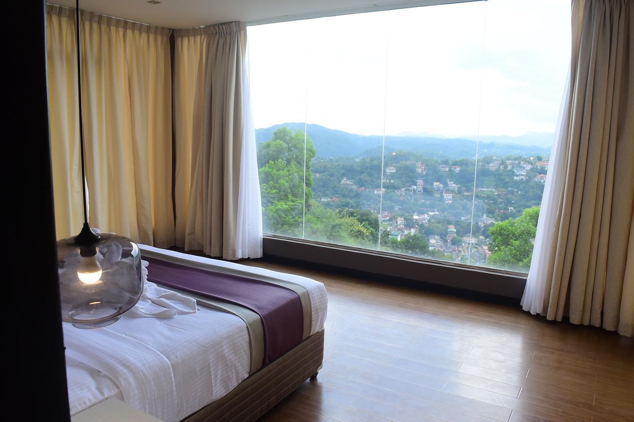 Hotel W 3*